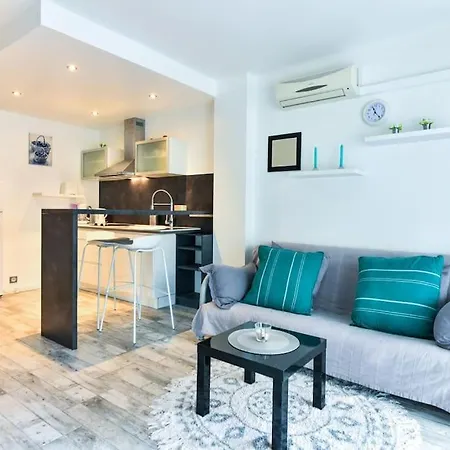 Le Royal Adorable Avec Terrasse, Parfait Pour Les Couples Et A Deux Pas De La Croisette Apartment *
